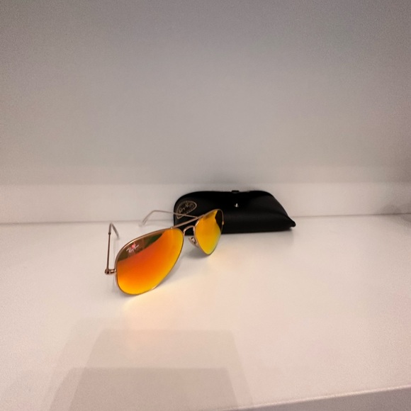 RayBan sunglasses - Picture 2 of 2